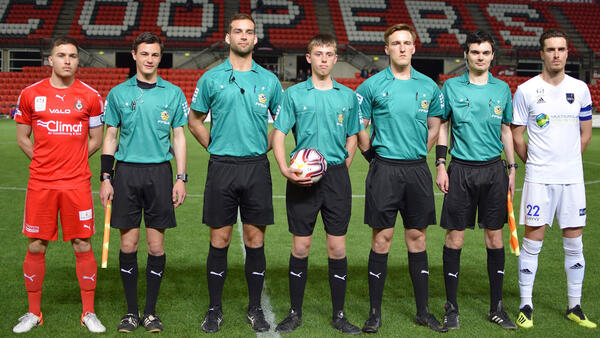 Referee