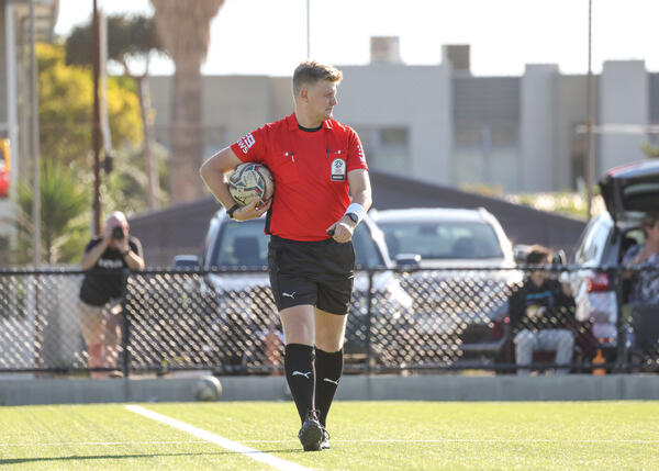Referee