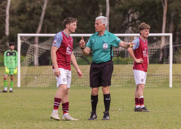 Referee