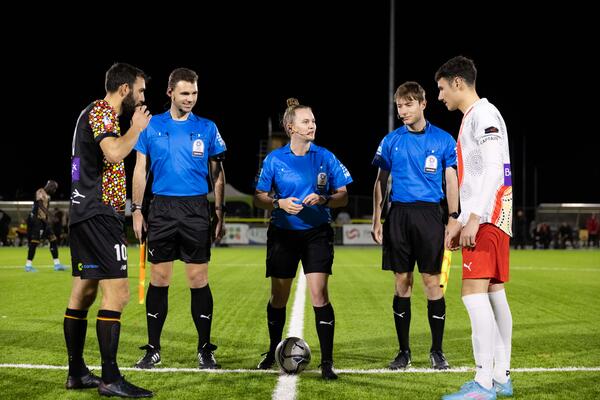 Referee