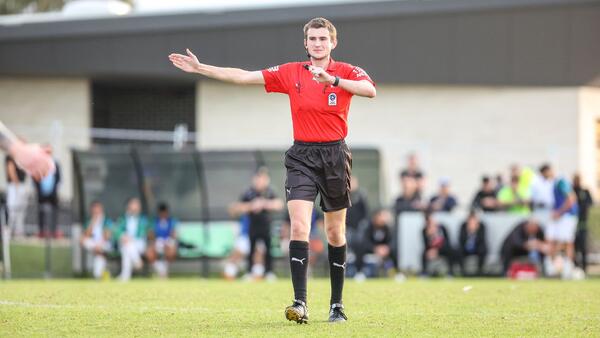 Referee