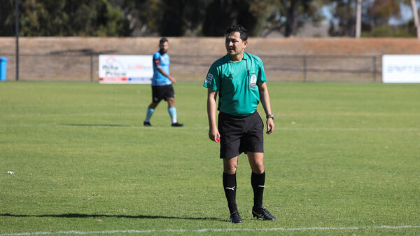 Referee