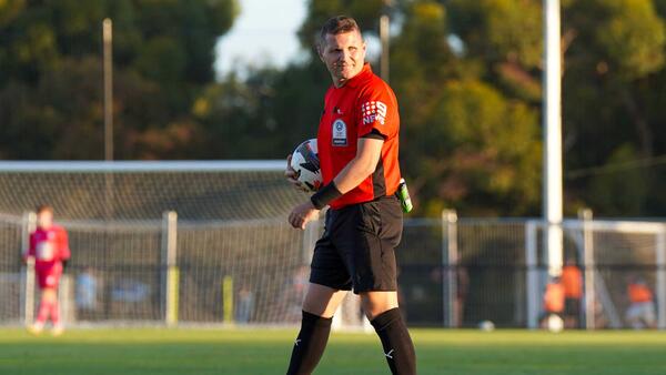 Referee